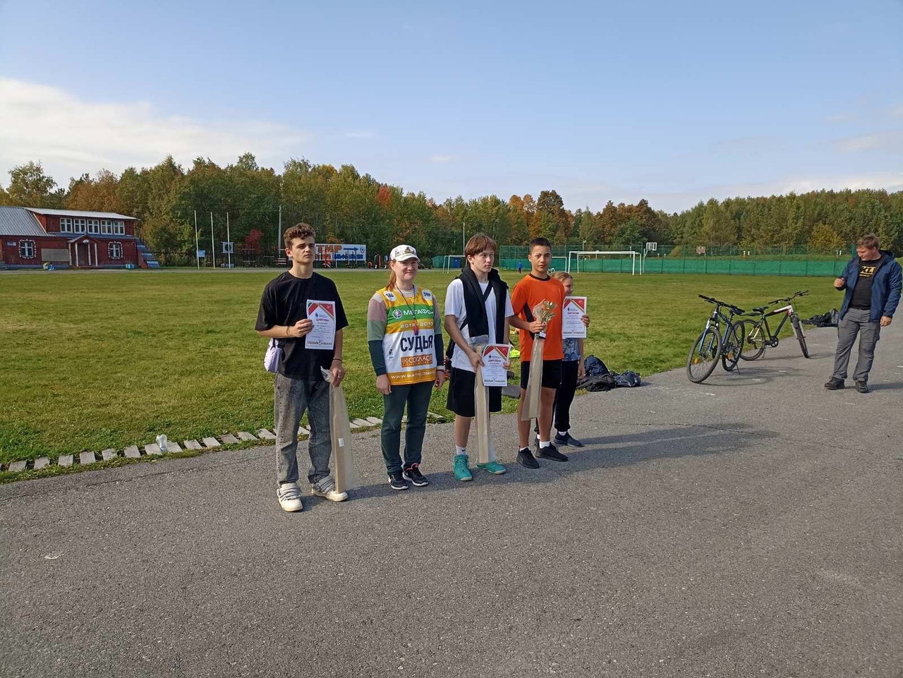 Соревнования по русской лапте